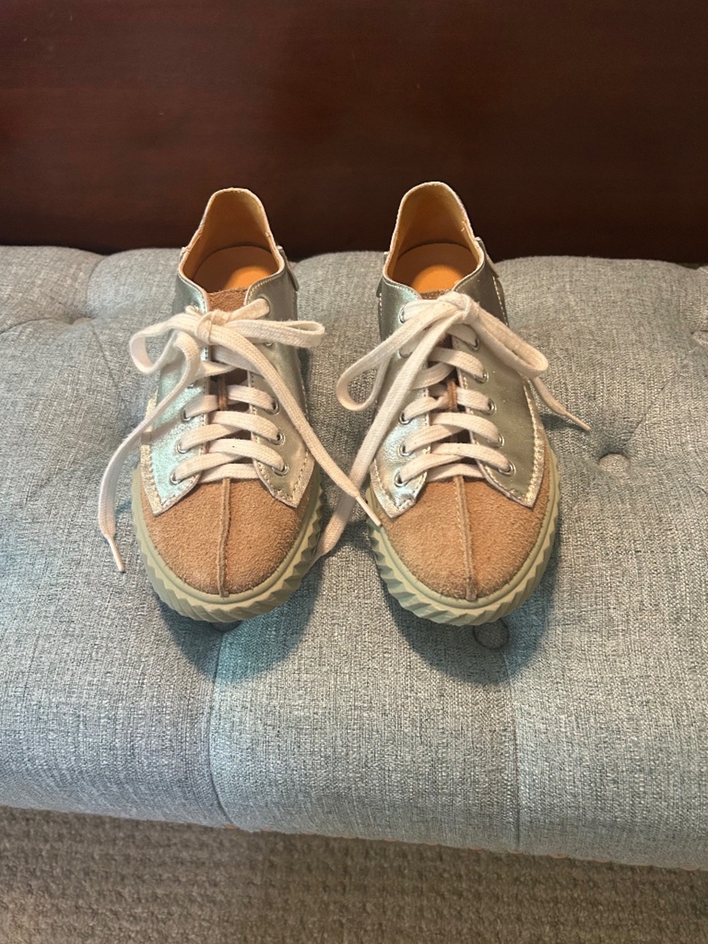 4 ccccees sneakers